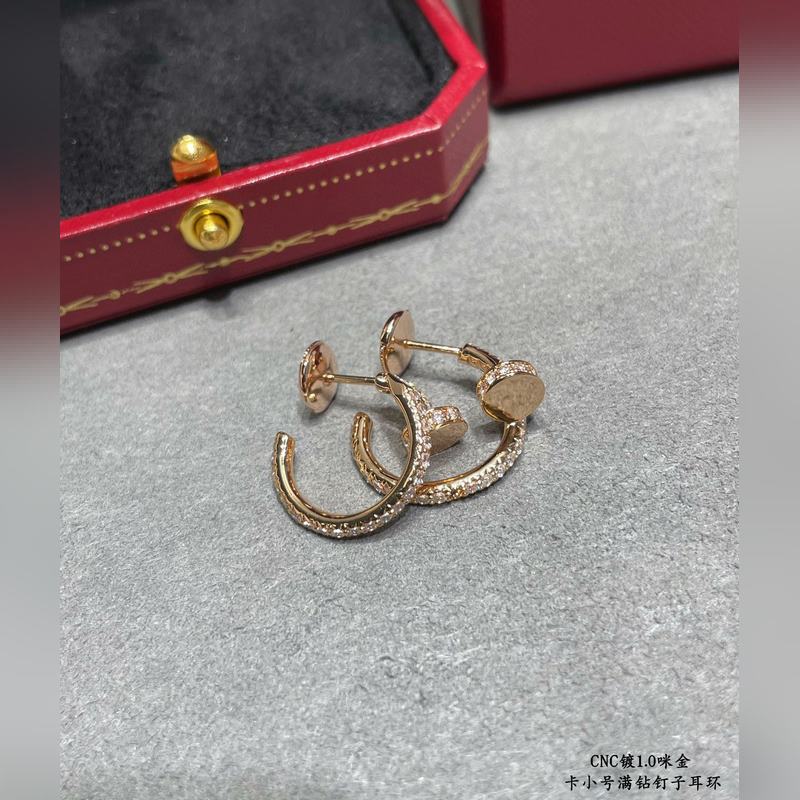 卡地亞CNC滿鑽小號釘子耳環(huán)，按照18K真金貨打造 微鑲工藝 打版。 老外訂單看