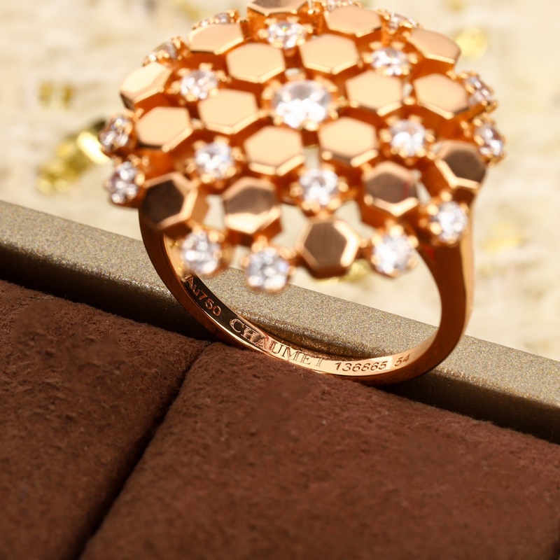 Bee My Love愛·巢系列玫瑰金戒指，可訂做18K真金真鑽版，隻做對版真金