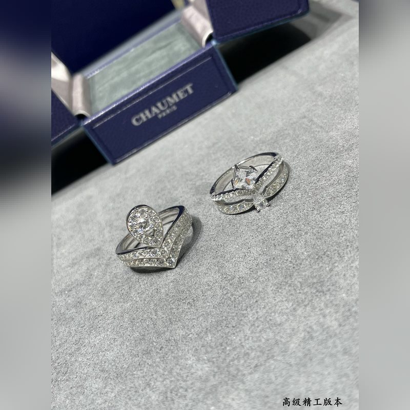 9 2 5 3560150。 剩碼數：5。尚美二合一水滴戒指 唯有獨特的水滴 雙