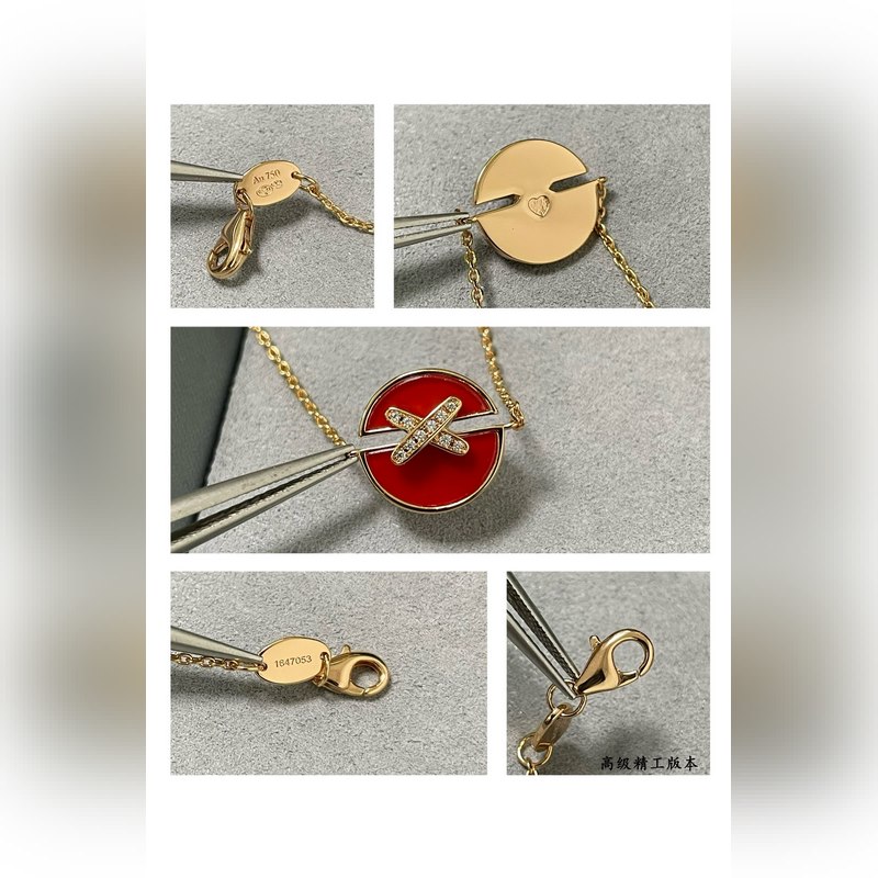 V金材質。5140180  CHAUMET尚美交叉圓形貝母手鍊。 為Xback們