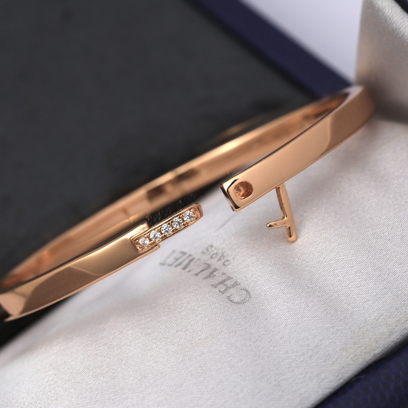 尚美手鐲  簡單演繹時尚之美 隨手拍就美的大贊 做工精緻 實拍 ，真實細節呈現