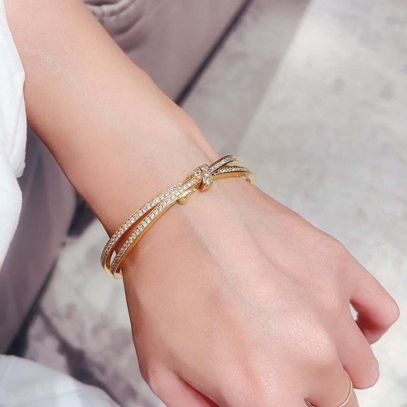 【925060】尚美交叉 手鐲  簡單演繹時尚之美 隨手拍就美的大贊 做工精緻