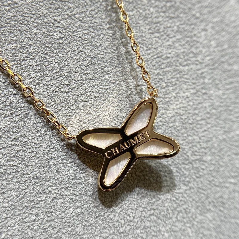 Chaumet尚美白貝母交叉項鍊LIENS緣系 一生 將經典元素詮釋出不同的款