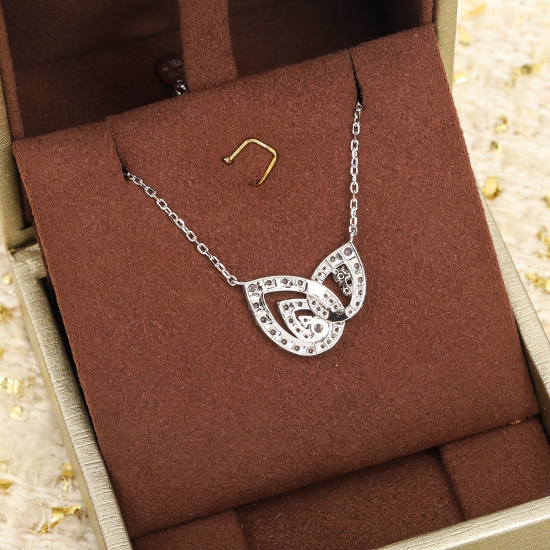 雙水滴項(xiàng)鍊， 可訂做真金真鑽版，量大咨詢(xún)客Fu作品將爪鑲與穿線粒鑲工藝相互融