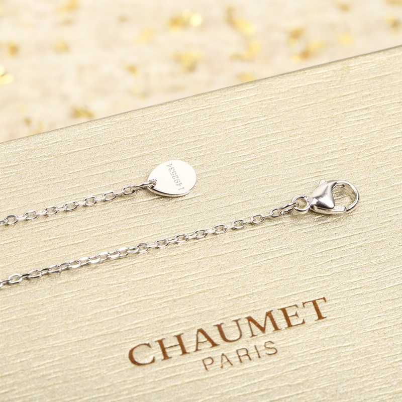 雙水滴項(xiàng)鍊， 可訂做真金真鑽版，量大咨詢(xún)客Fu作品將爪鑲與穿線粒鑲工藝相互融