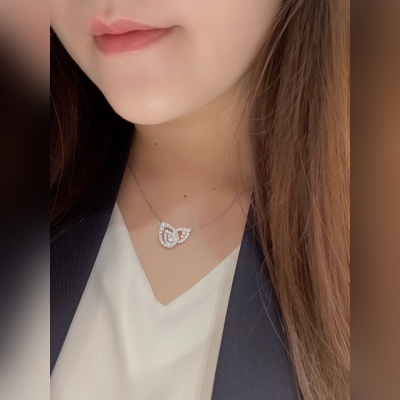 雙水滴項(xiàng)鍊， 可訂做真金真鑽版，量大咨詢(xún)客Fu作品將爪鑲與穿線粒鑲工藝相互融