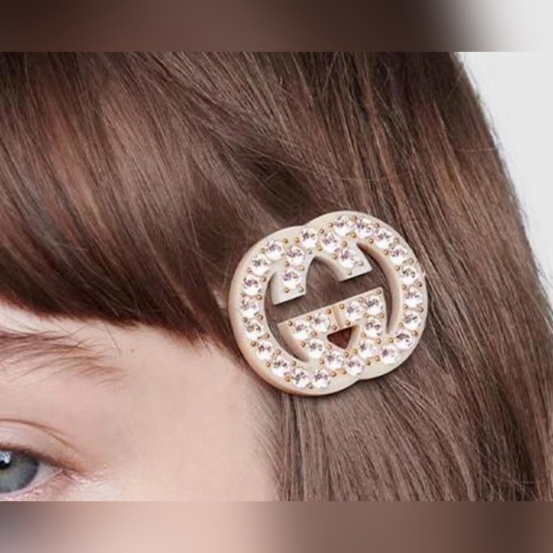 Gucci 雙G發夾 字母一字夾時髦少女必Pick的大牌發夾發飾貴族少女，名媛