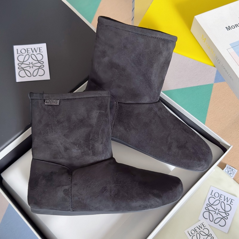 頂級版本：女款 LOEWE羅意威 最新 Lago 系列 雪地靴 短靴 原版購