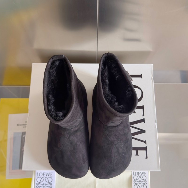 頂級版本：女款 LOEWE羅意威 最新 Lago 系列 雪地靴 短靴 原版購