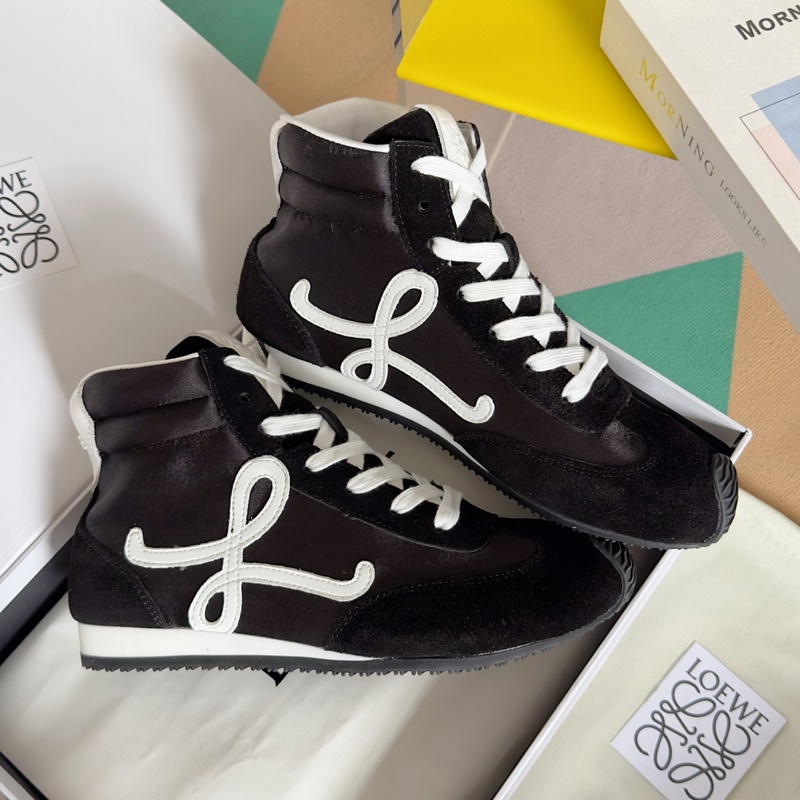 頂級(jí)版本：女款  LOEWE 羅意威 最新走秀款 高幫 休閑 運(yùn)動(dòng)鞋 德訓(xùn)鞋