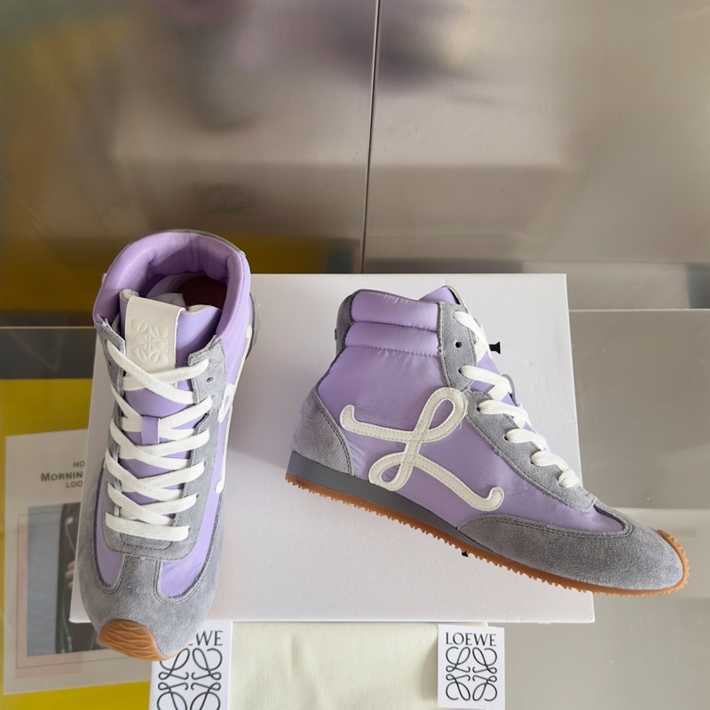 頂級版本：女款 LOEWE 羅意威 最新走秀款 高幫 休閑 運動鞋 德訓(xùn)鞋 阿