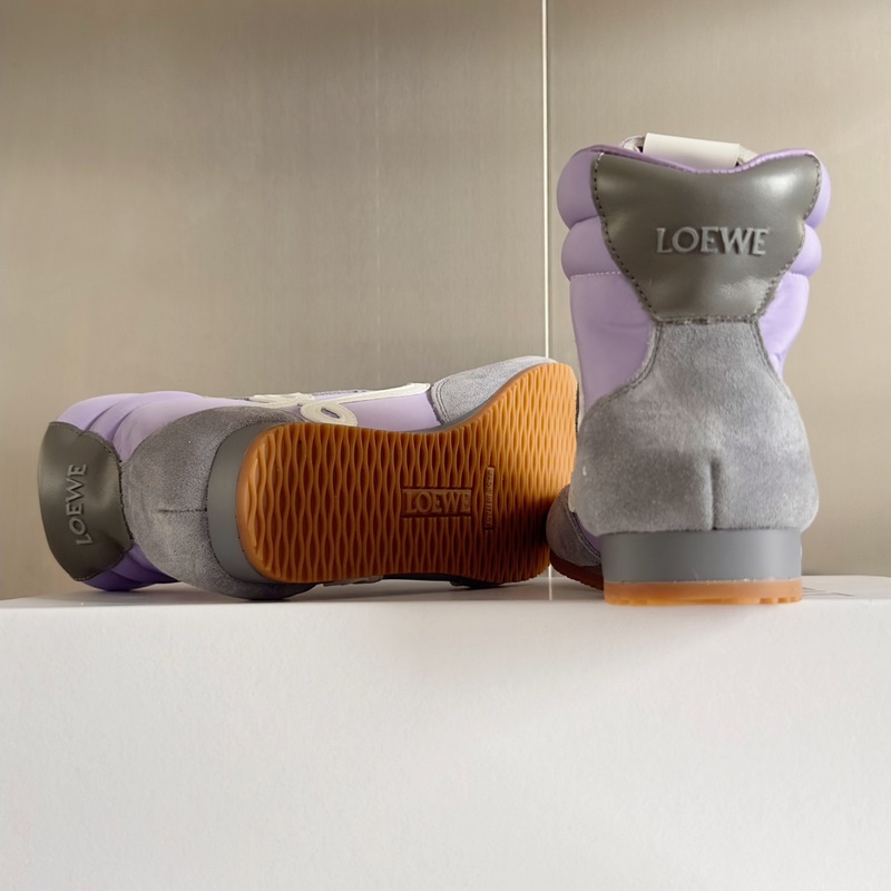 頂級版本：女款 LOEWE 羅意威 最新走秀款 高幫 休閑 運動鞋 德訓(xùn)鞋 阿