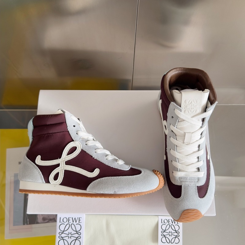 頂級版本：女款 LOEWE 羅意威 最新走秀款 高幫 休閑 運動鞋 德訓鞋 阿