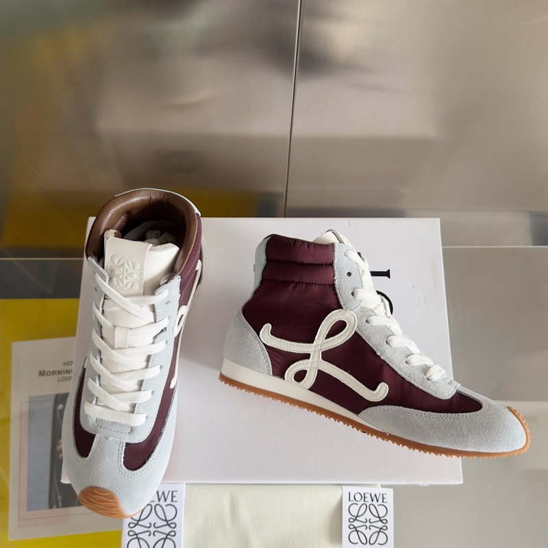 頂級版本：女款 LOEWE 羅意威 最新走秀款 高幫 休閑 運動鞋 德訓鞋 阿
