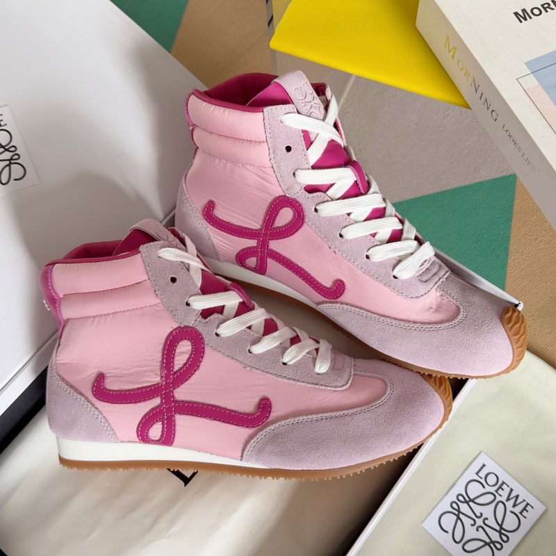 頂級版本：女款 LOEWE 羅意威 最新走秀款 高幫 休閑 運動鞋 德訓鞋 阿