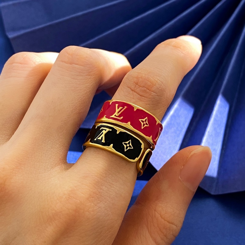 LV路易威登精緻菱形十字花LV字母金色飾面琺瑯滴油開口戒指 3個色：金白 金黑