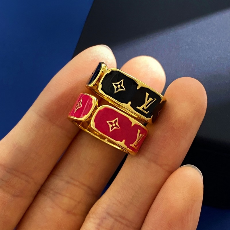 LV路易威登精緻菱形十字花LV字母金色飾面琺瑯滴油開口戒指 3個色：金白 金黑