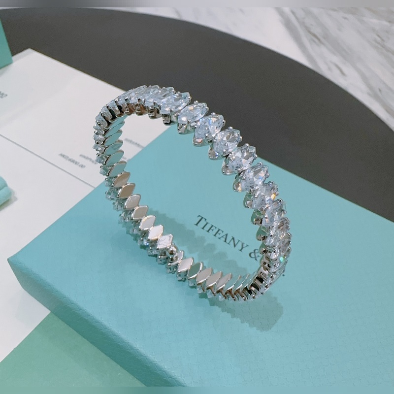 獨(dú)家訂制 Tiff 蒂芙尼手鍊紀(jì)念款 花絮 馬眼 手鍊 采用高碳鑽  頂級(jí)亞金材