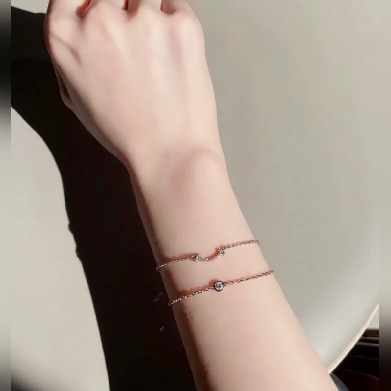 V金材質 5350160 蒂芙尼迷你帶鑽笑臉手鍊 1：1重工 tiffany以笑