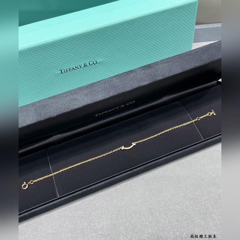 V金材質 5350160 蒂芙尼迷你帶鑽笑臉手鍊 1：1重工 tiffany以笑