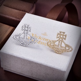 Vivienne Westwood薇薇安西太後土星胸針 優雅大方精工設計  非常