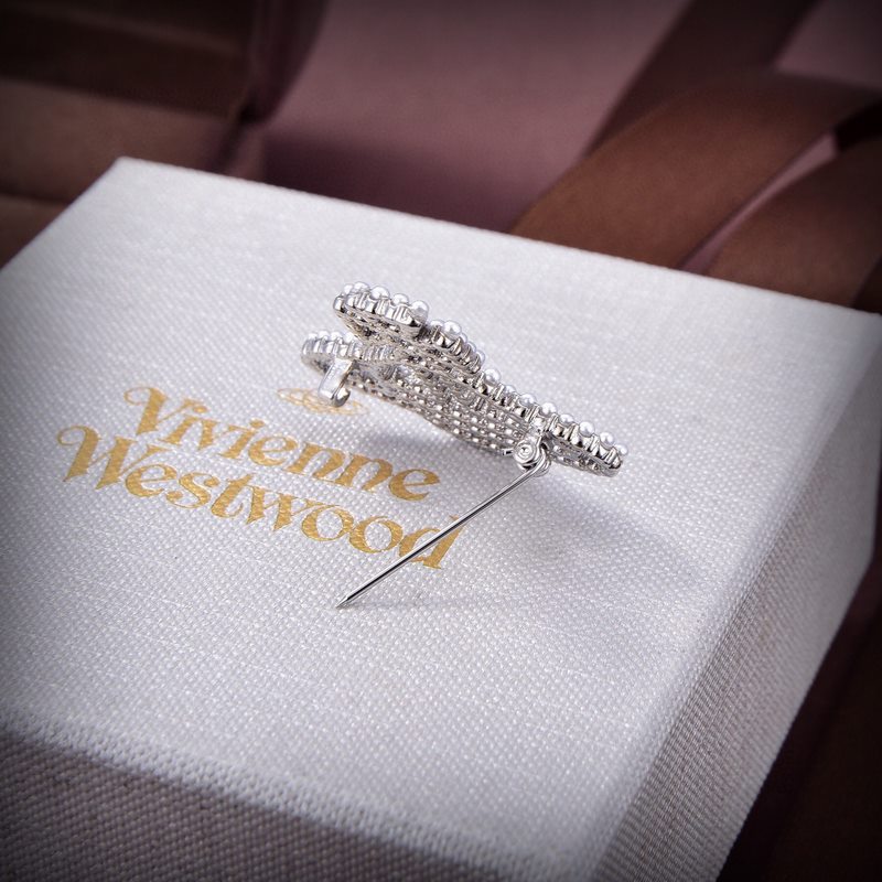 Vivienne Westwood薇薇安西太後土星胸針 優雅大方精工設計  非常