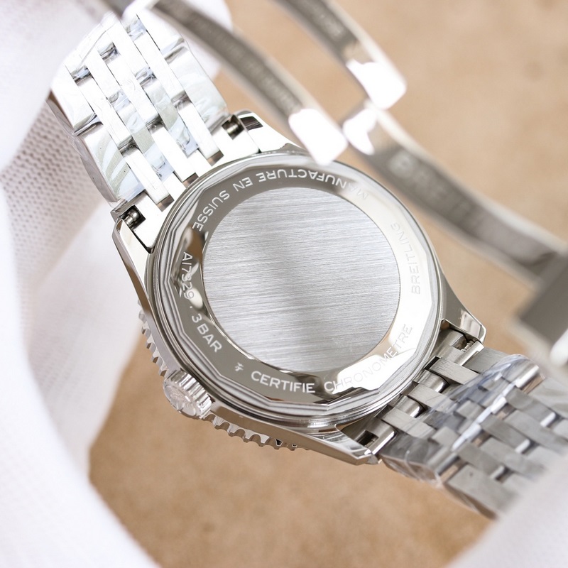 TW真情演繹，百年靈 BREITLING 航空計時1系列 到貨！！！又一枚航天飛