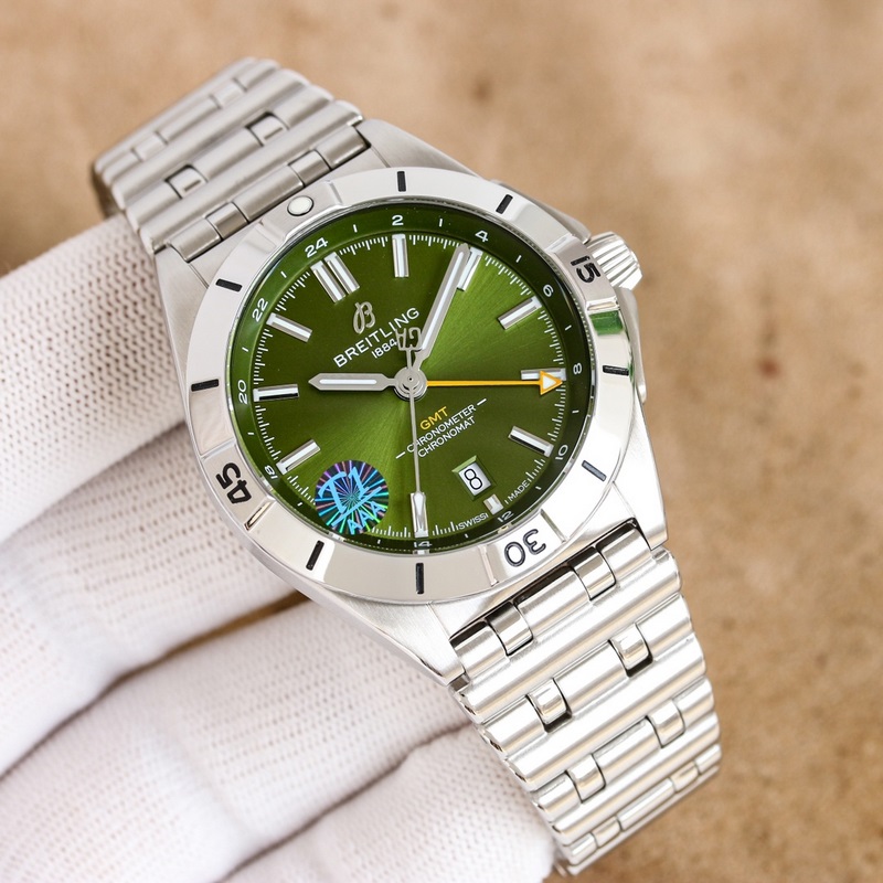 百年靈BREITLING，機(jī)械計(jì)時(shí)系列A32398101M1A1！（Chrono