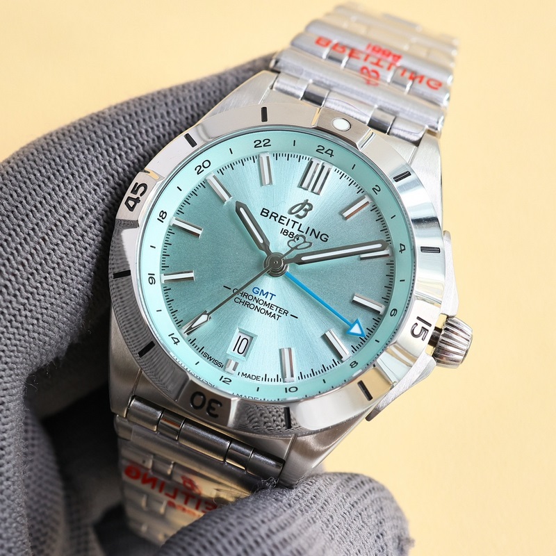 百年靈BREITLING，機械計時系列A32398101M1A1！（Chrono