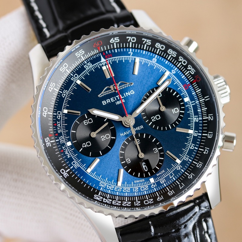 F1新品：百年靈全新航空計時腕表（Navitimer）問世70周年，百年靈以大膽
