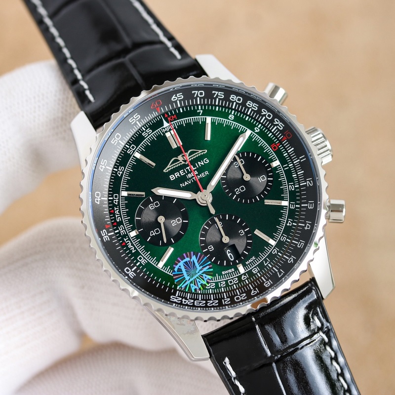 F1新品：百年靈全新航空計時腕表（Navitimer）問世70周年，百年靈以大膽