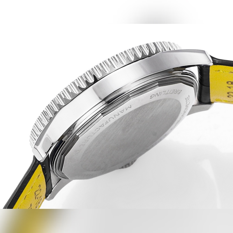 TW真情演繹，百年靈 BREITLING 航空計時1系列 到貨！?。∮忠幻逗教祜w