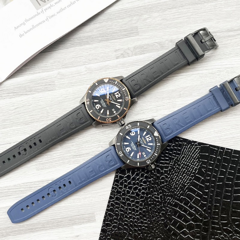 百年靈超級海洋系列! 圈口正品一緻凸出來、 表殼采用316精鋼 直徑44mm 配