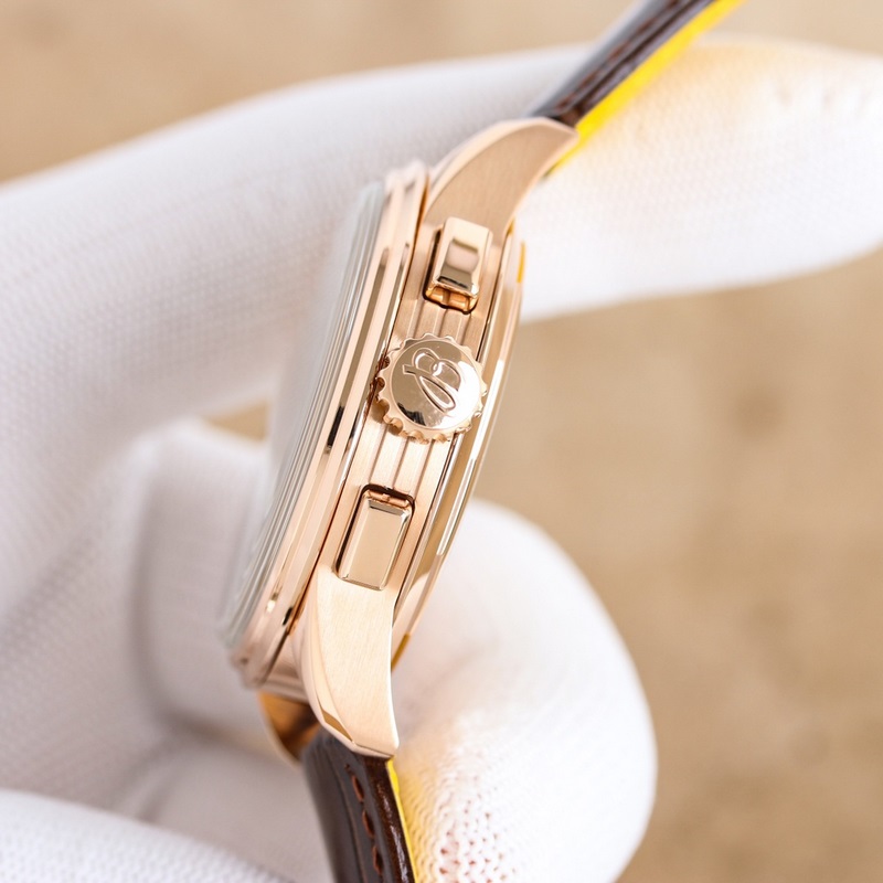 GF Factory 百年靈璞雅系列依然秉持著原單品質，最頂級的做工，強烈推薦