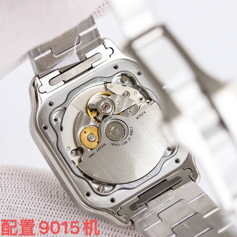 卡地亞SANTOS系列腕表技術特點：1 鏡面：藍寶石玻璃表鏡十魚眼玻璃，玻璃