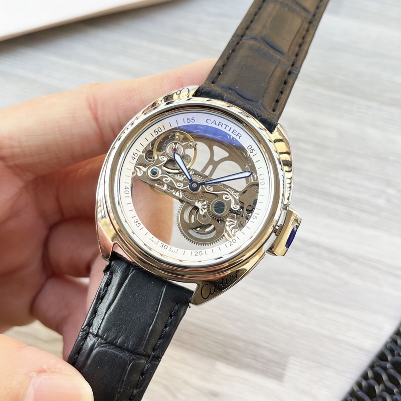 藍氣球系列 震撼上市【最新】：卡地亞 大飛輪設計【類型】：精品男士腕表【表