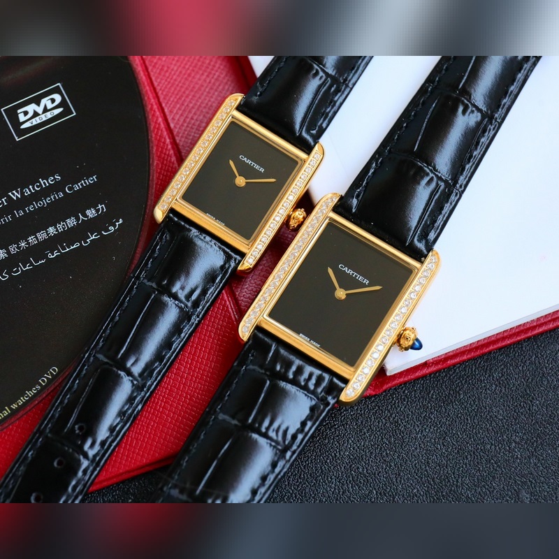卡地亞 TANK MUST超神巨作 火爆來襲尺寸 ：中33.7*25.5mm