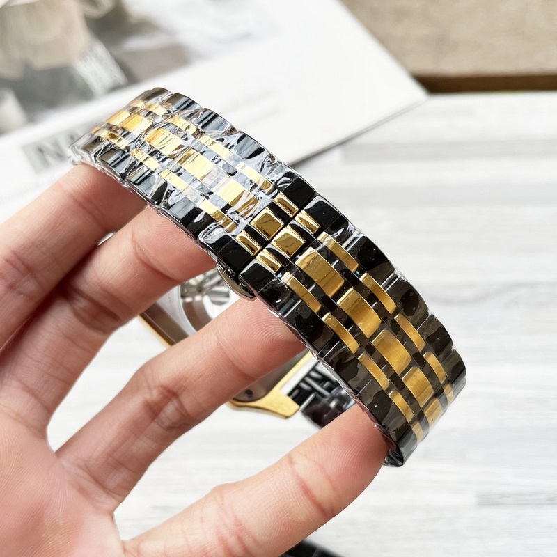 八角殼系列 精緻百搭 【最新】：卡地亞 最新設(shè)計 大飛輪精品 【類型】：精品