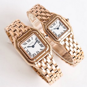 女款_卡地亞獵豹系列最新陶瓷白羅馬面，華麗而不羈，是獵豹所傳達(dá)的美學(xué)風(fēng)格。它線條流暢，