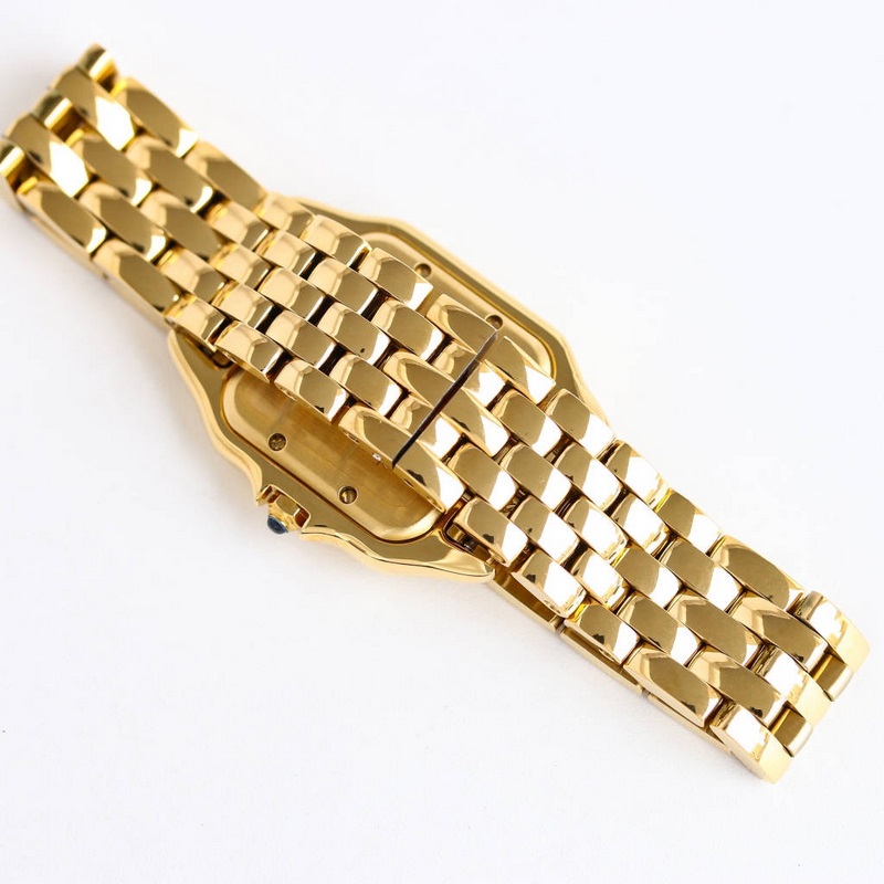 女款_卡地亞獵豹系列最新陶瓷白羅馬面，華麗而不羈，是獵豹所傳達的美學風格。它線條流暢，