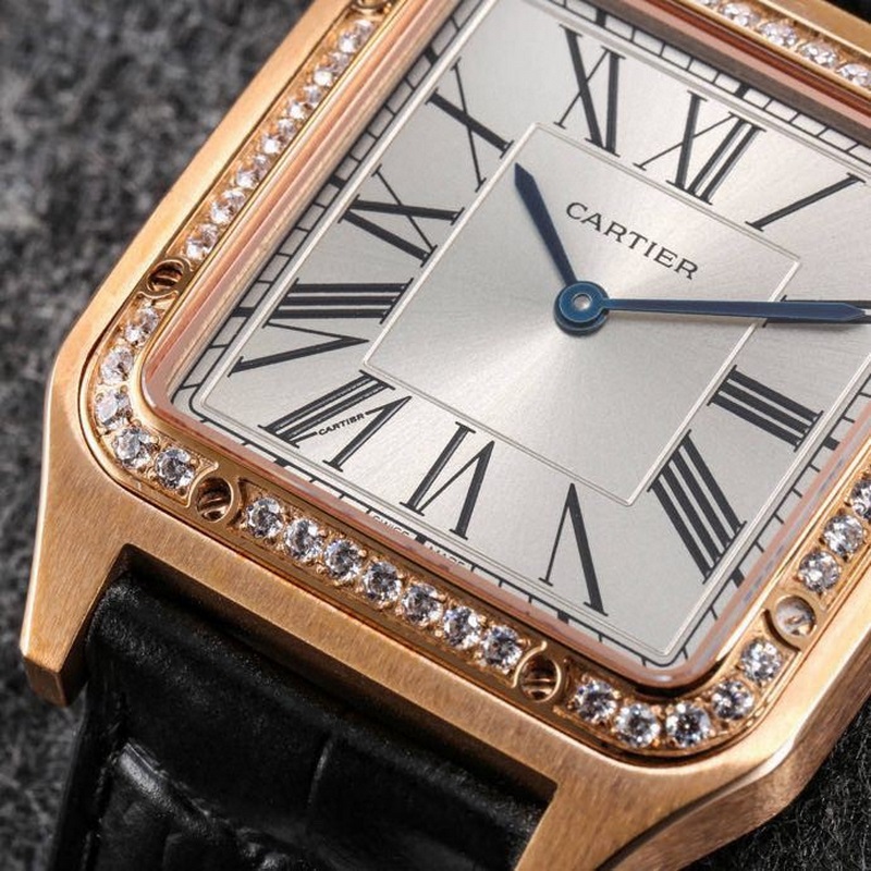 女款_杜蒙，最新出荔枝皮，大，中，小，三個尺寸 ，卡地亞Santos-Dumont系列