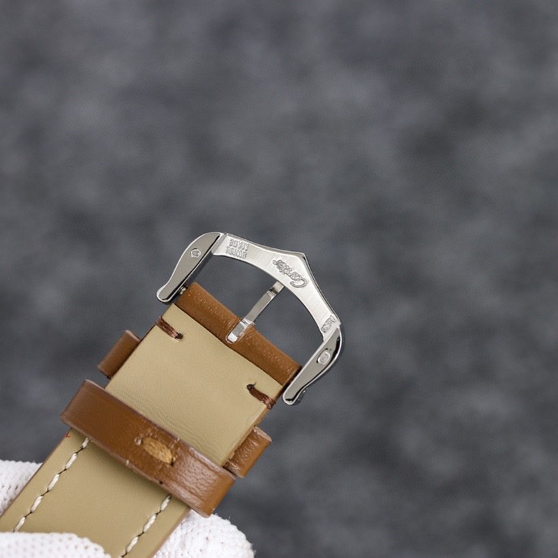 女款_杜蒙，最新出荔枝皮，大，中，小，三個尺寸 ，卡地亞Santos-Dumont系列