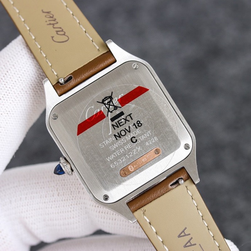 女款_杜蒙，最新出荔枝皮，大，中，小，三個尺寸 ，卡地亞Santos-Dumont系列