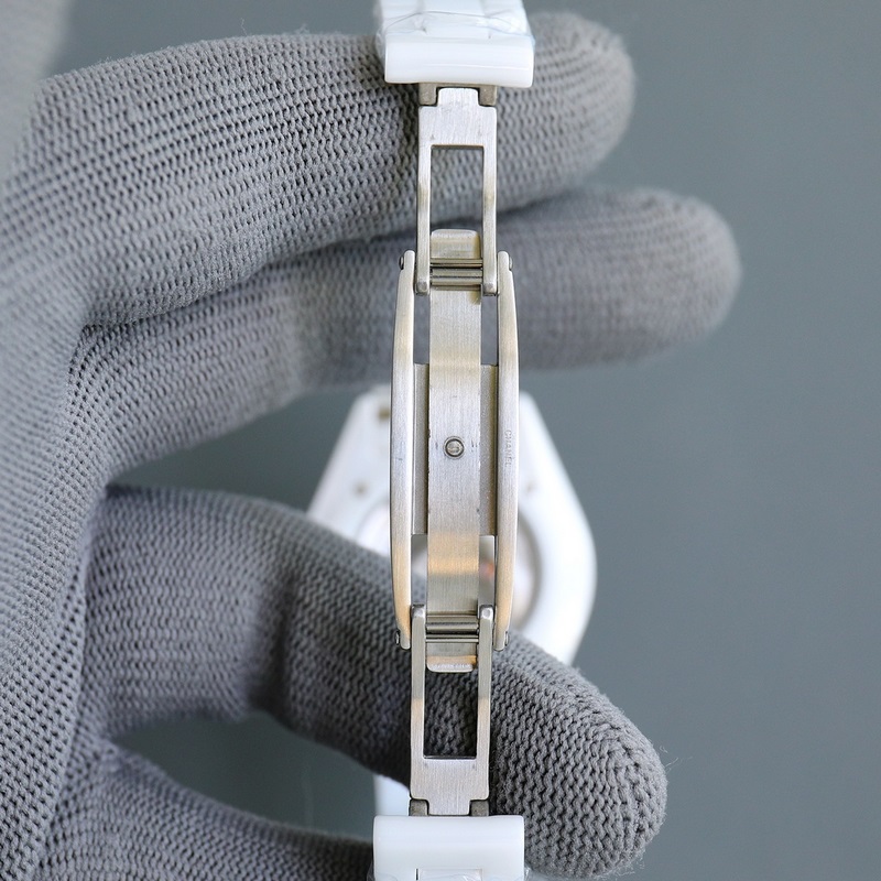 女款_（33尺寸 ）Tw超級陶瓷新品——香奈兒J12系列33mm腕表！女神福利，匠心