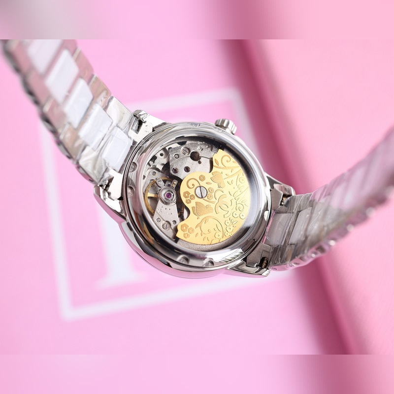 女款_香奈兒 女款 西鐵城機(jī)械腕表如期獻(xiàn)上。精、簡、薄是這款情侶的亮點所在。【機(jī)芯】