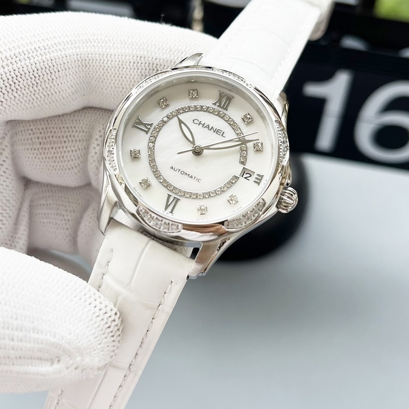 女款_品牌：香奈兒- Chanel款式：新款女裝機械腕表機芯：西鐵城機芯鏡面：藍