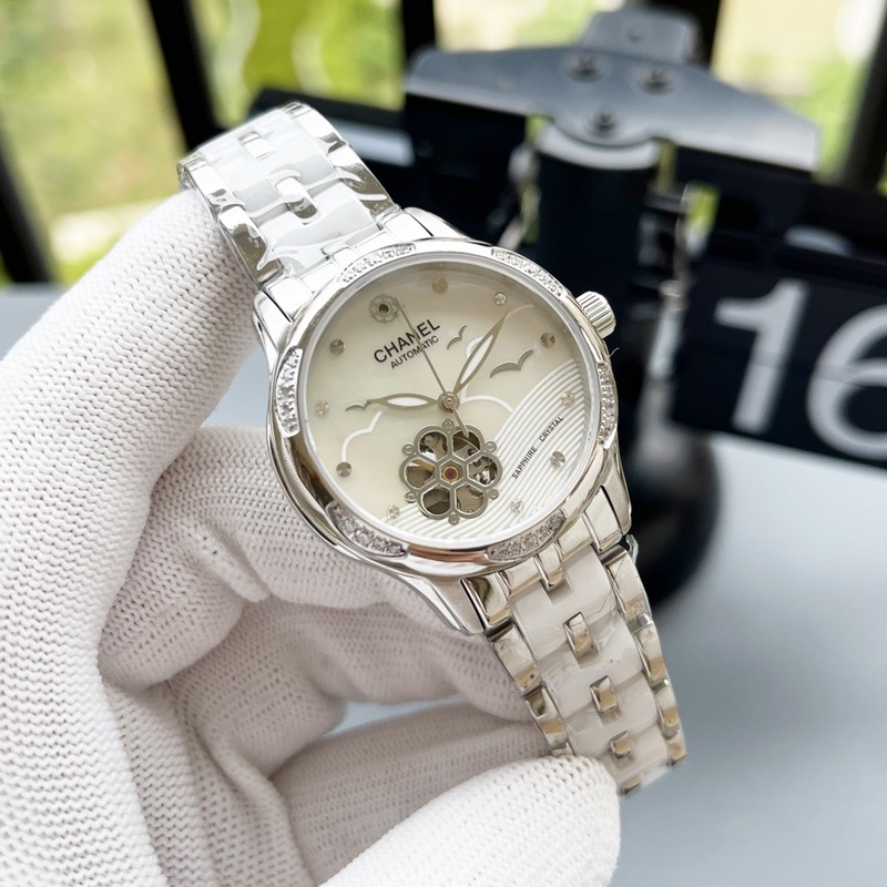 女款_香奈兒 女款 西鐵城機械腕表如期獻上。精、簡、薄是這款情侶的亮點所在。【機芯】