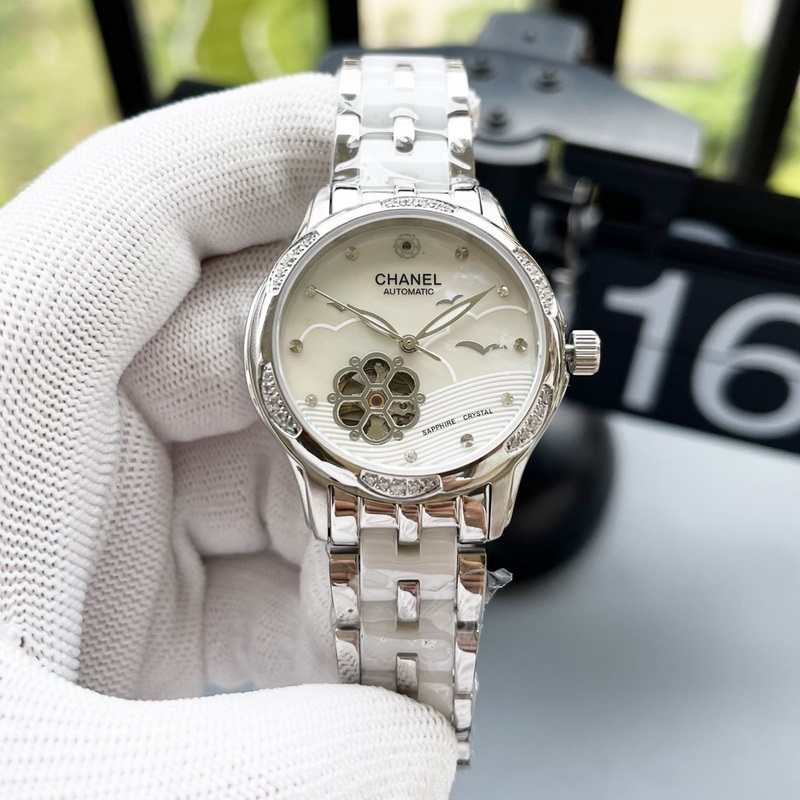 女款_香奈兒 女款 西鐵城機械腕表如期獻上。精、簡、薄是這款情侶的亮點所在。【機芯】