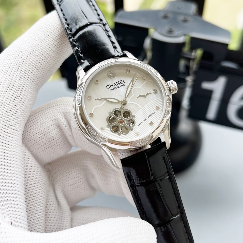 女款_香奈兒 女款 西鐵城機械腕表如期獻上。精、簡、薄是這款情侶的亮點所在。【機芯】