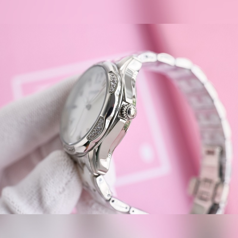 女款_香奈兒 女款 西鐵城機械腕表如期獻上。精、簡、薄是這款情侶的亮點所在。【機芯】